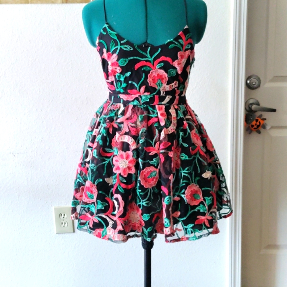 Forever 21 Flower Tutu Dress